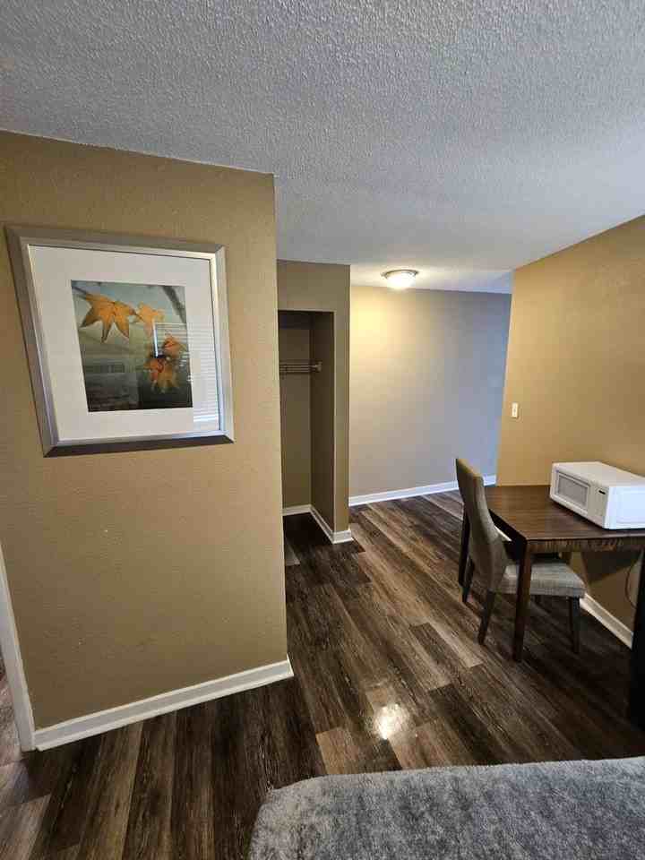 700 U.S. 69 - 28 #28 - Photo 3 of 16
