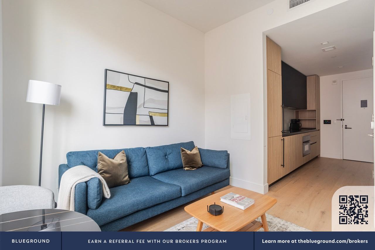 312 W 43rd St #2271 - Photo 5 of 29