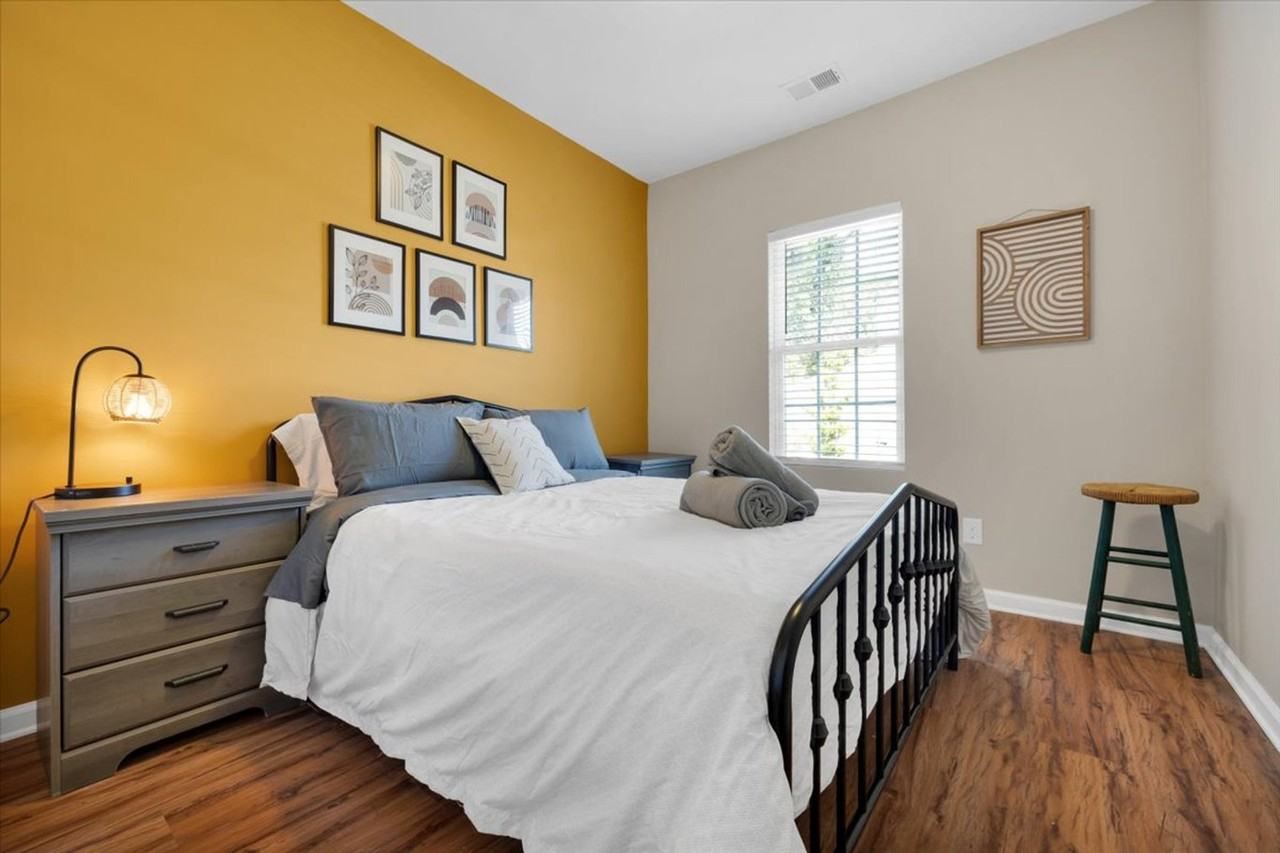 947 Palmetto Ave Sw #1609584P - Photo 6 of 27