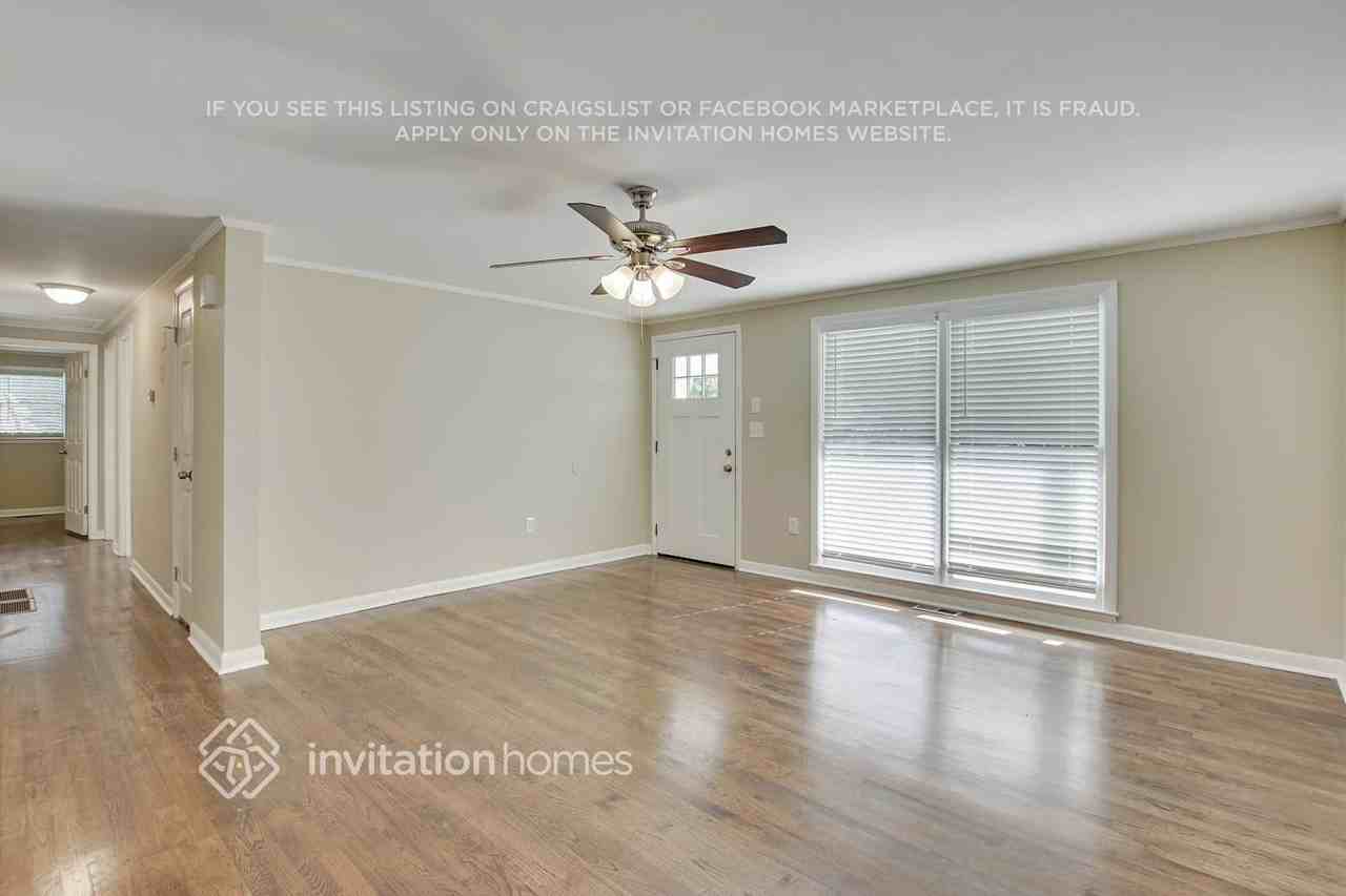 6069 Wisteria Ln - Photo 4 of 20