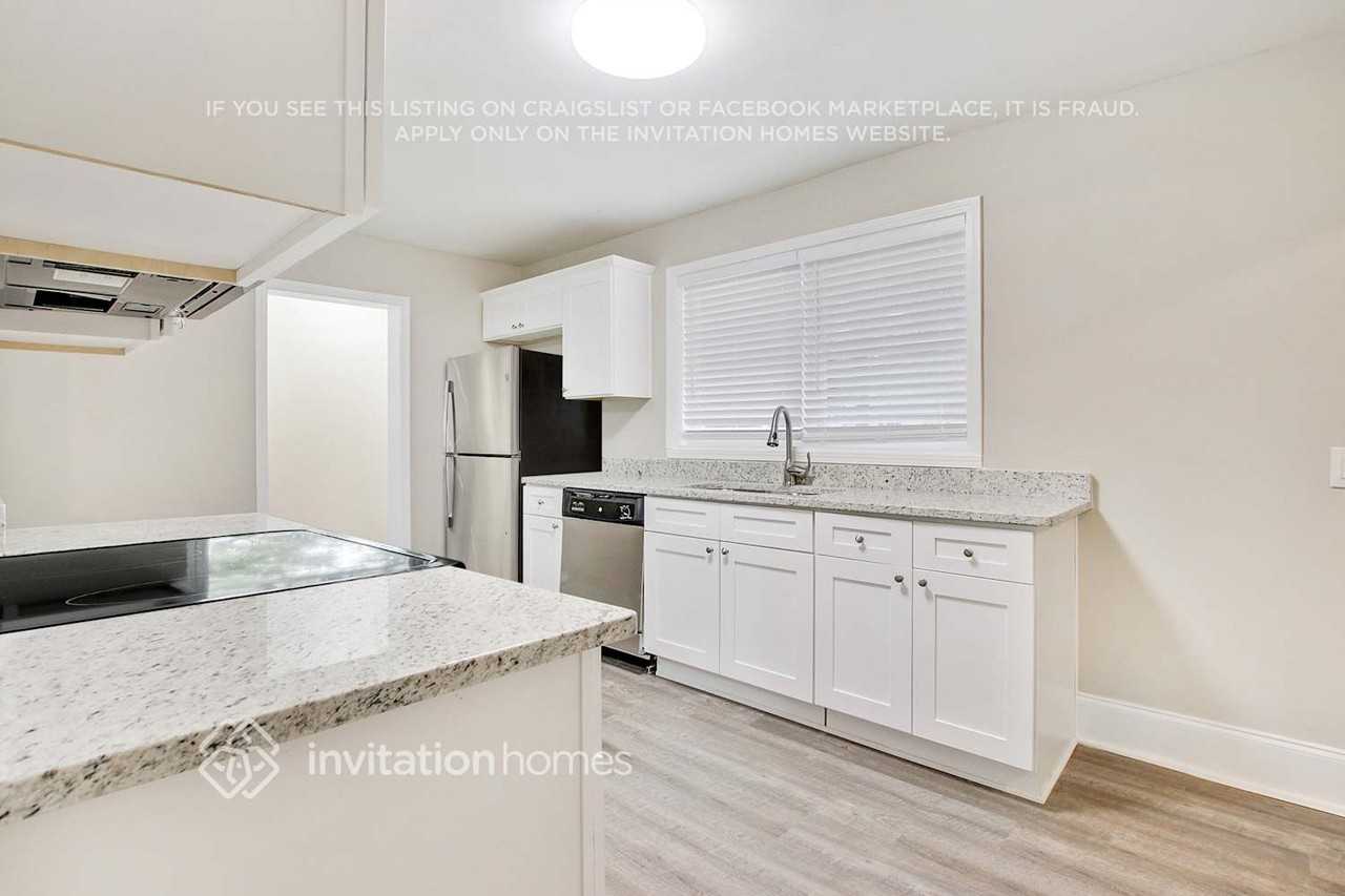 2504 Stone Rd #A - Photo 7 of 22