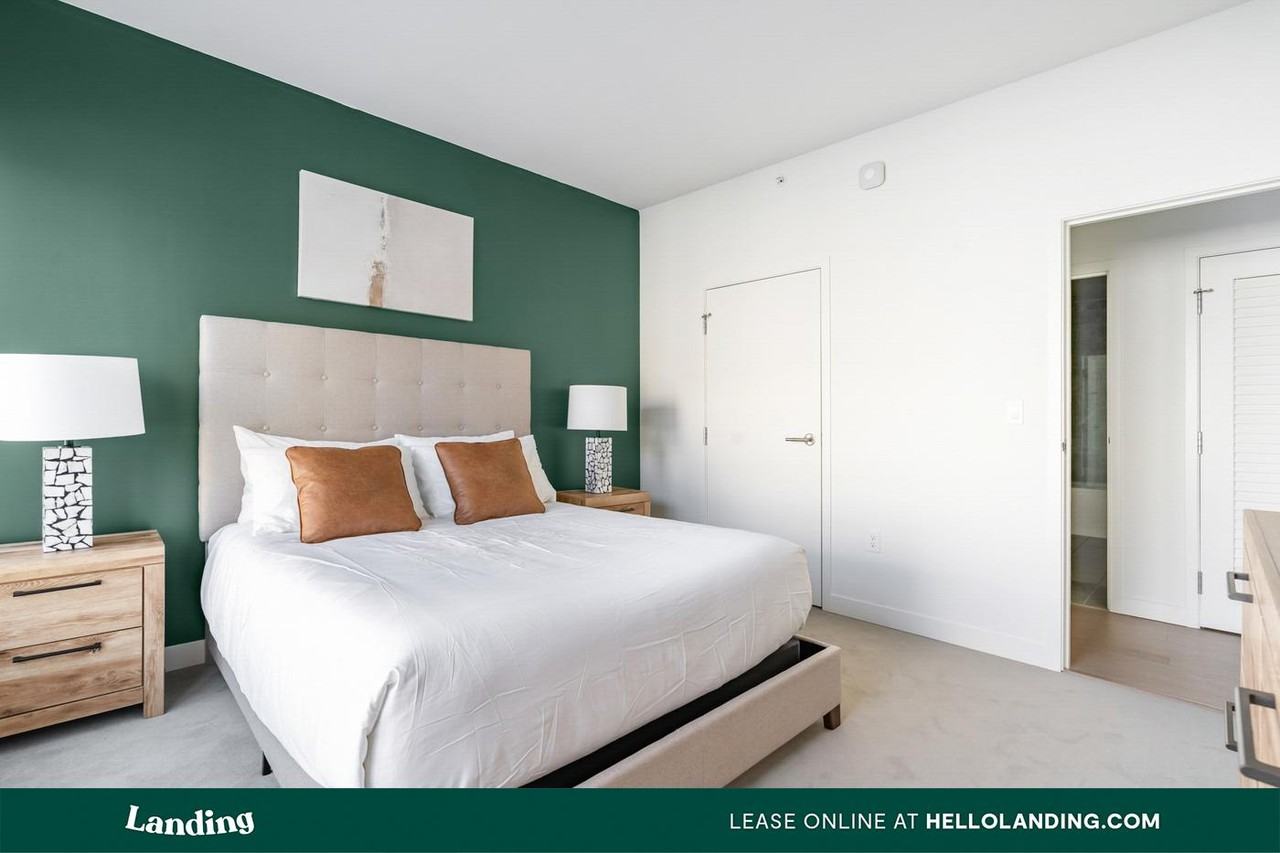 225 S. Grand Ave - Photo 7 of 50