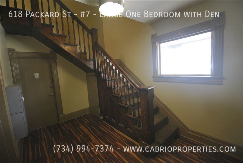 618 Packard - Photo 2 of 8