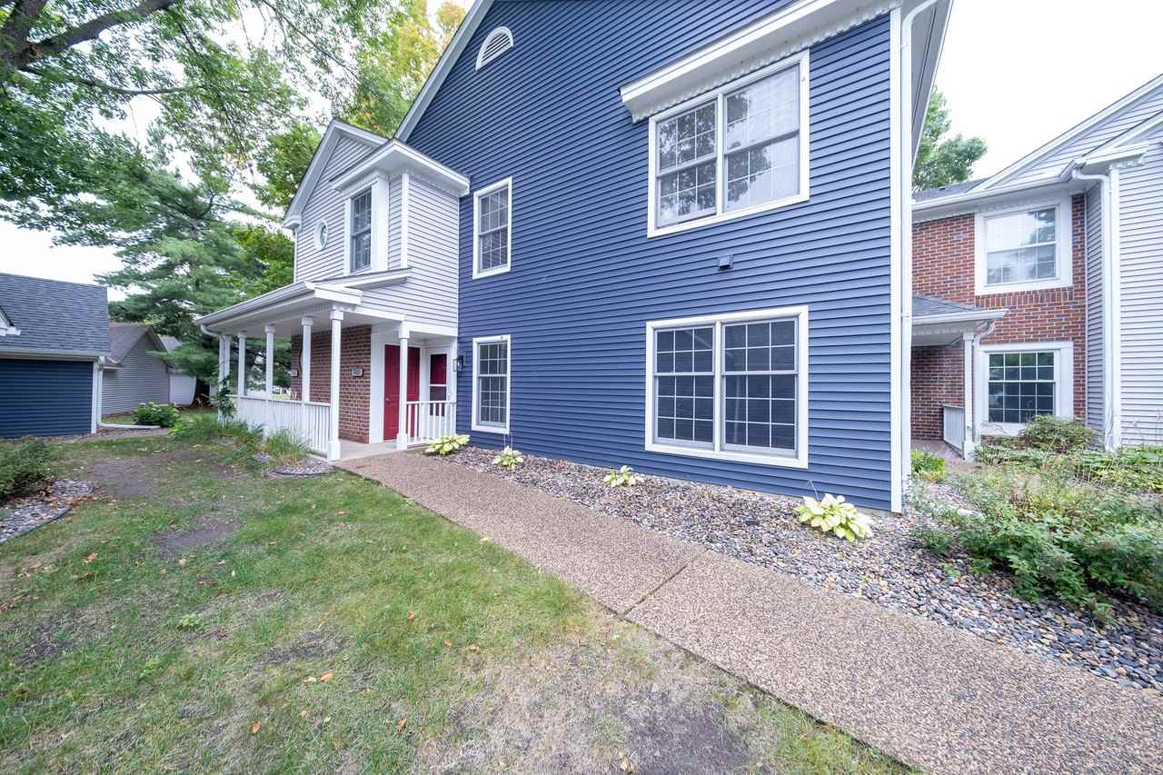 7451 W 110th St #1 - Photo 5 of 21