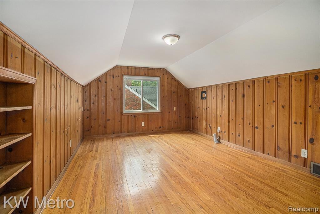 11416 Pierson St - Photo 7 of 18