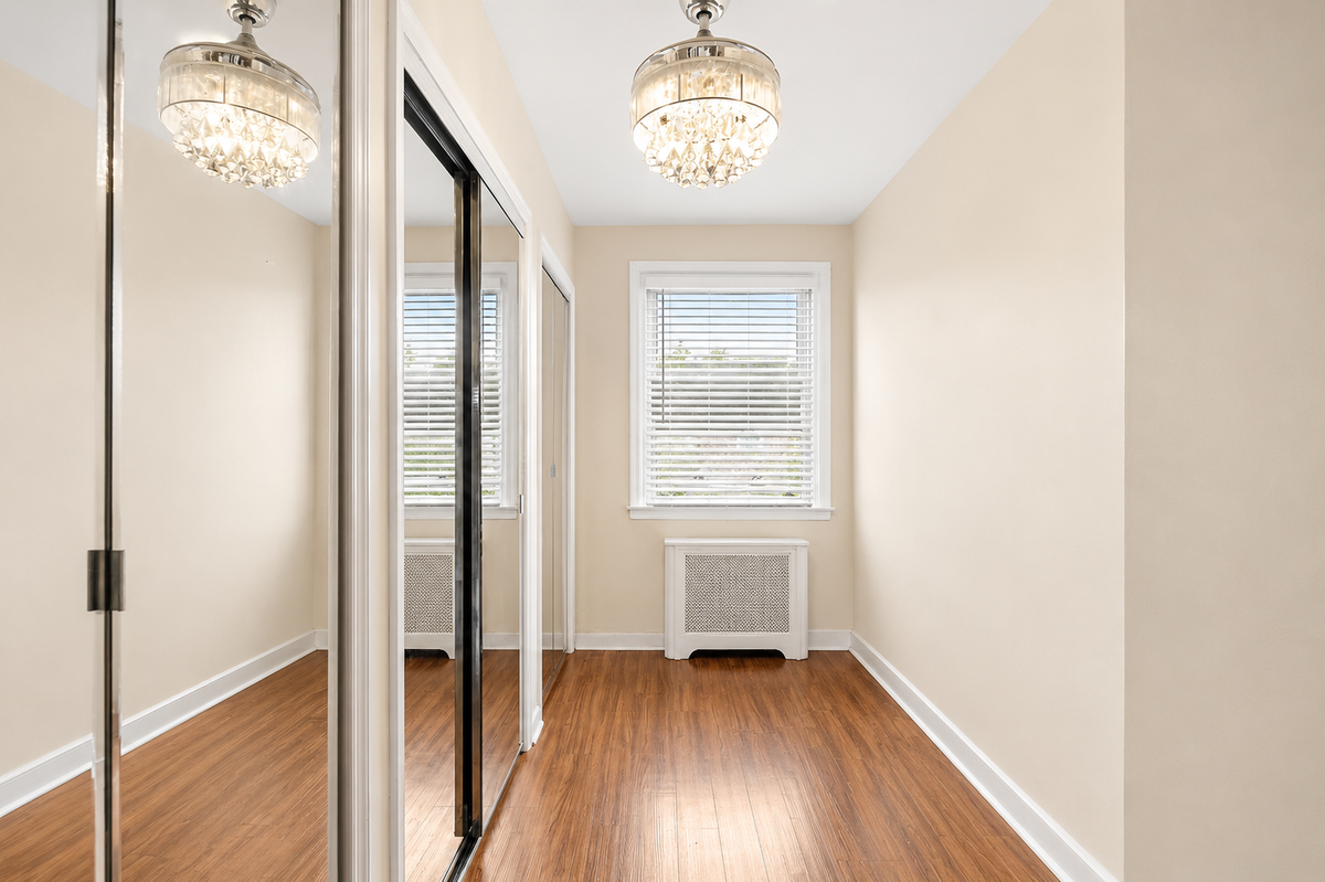 1615 E Mcpherson St - Photo 5 of 8