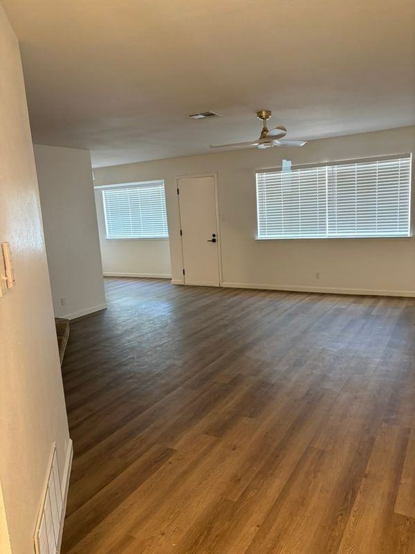 10510 School House Ln - Photo 2 of 6