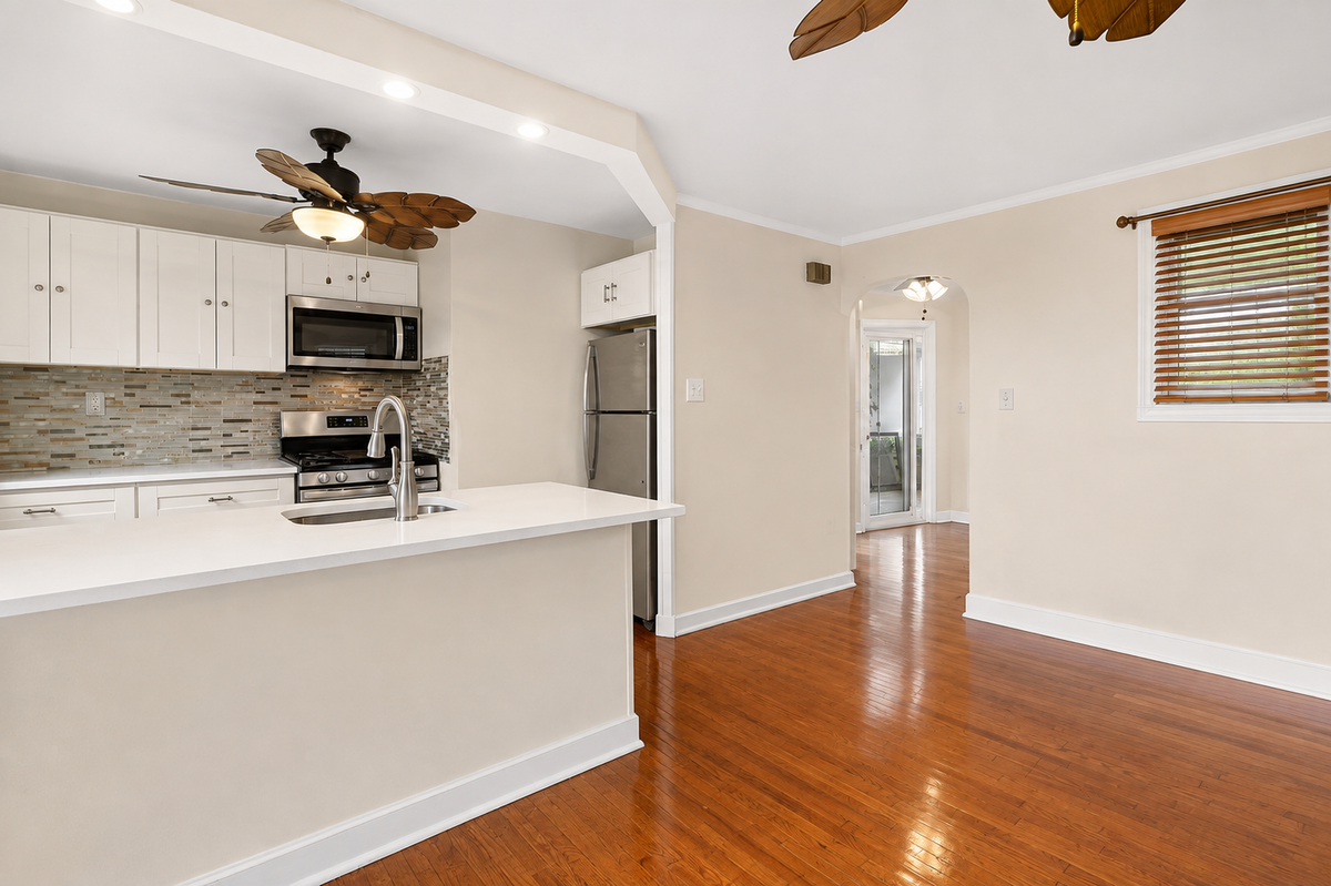 1615 E Mcpherson St - Photo 3 of 6