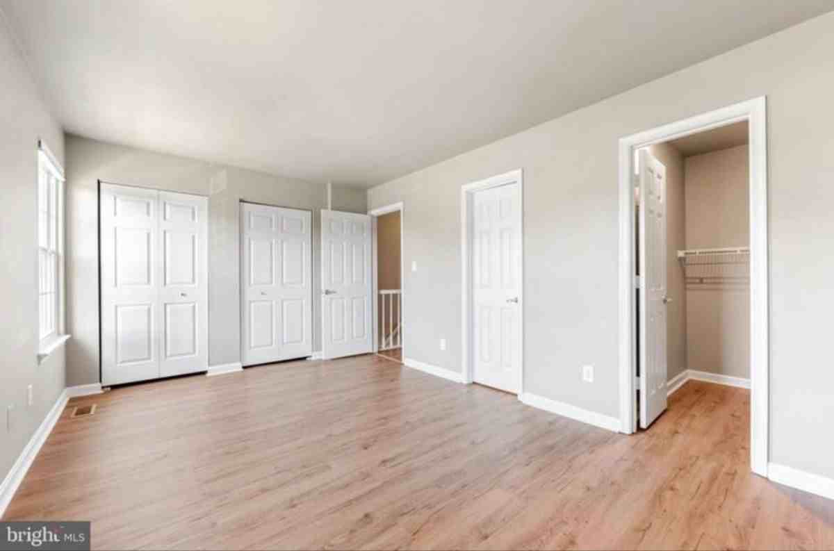 3329 Cheverly Ct - Photo 7 of 14