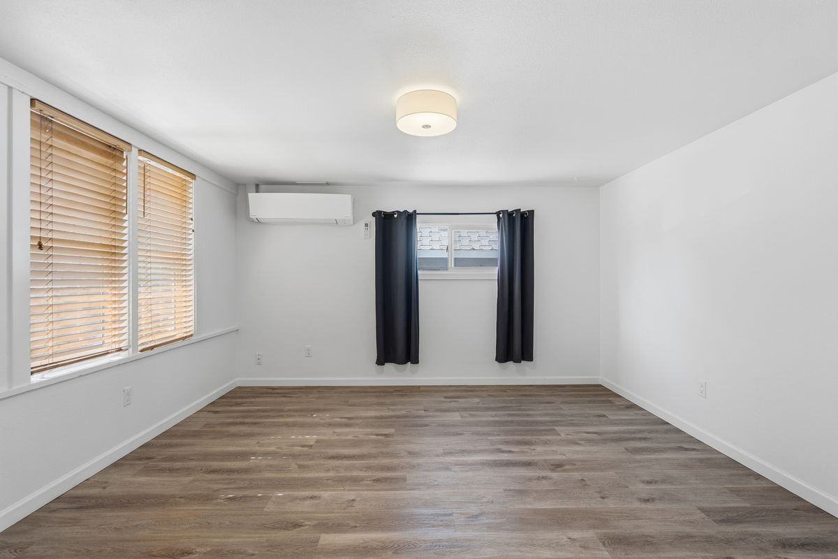 504 Wright Ave - Photo 5 of 15