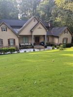 featured image of 2681 Kenwood Dr