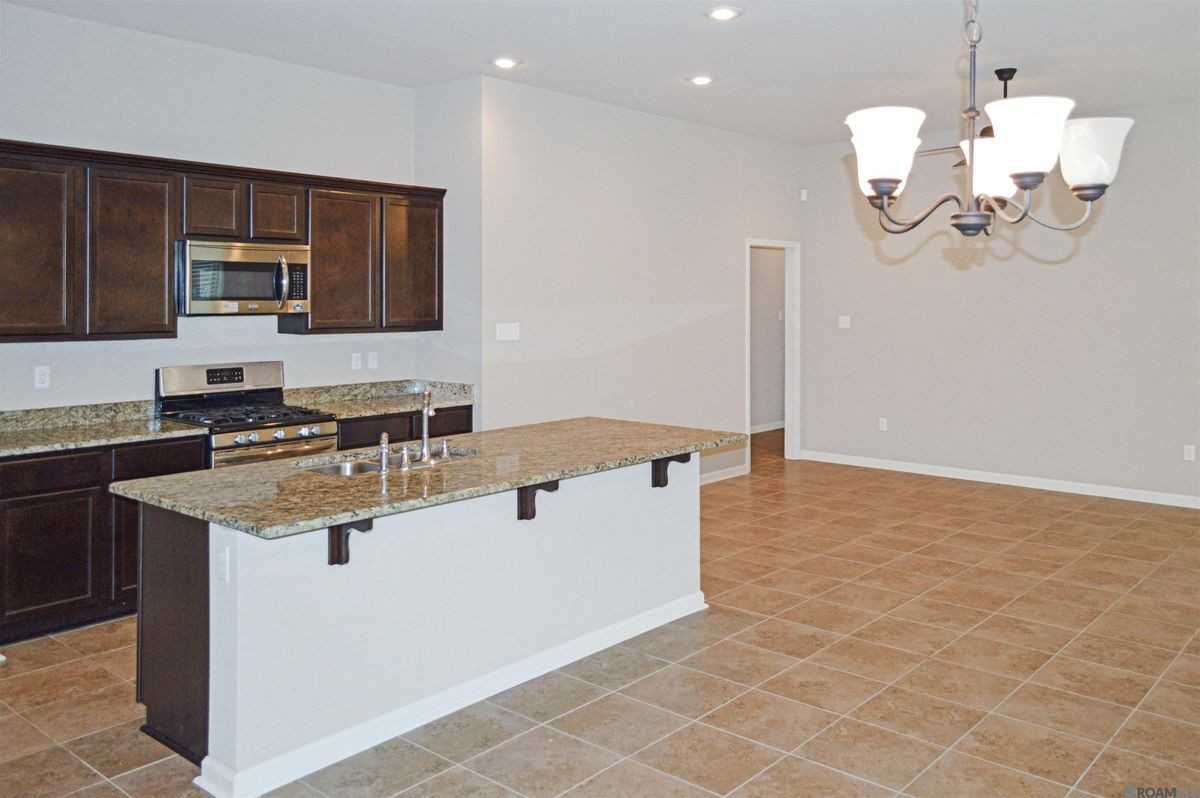 621 Greenwich Dr - Photo 6 of 12
