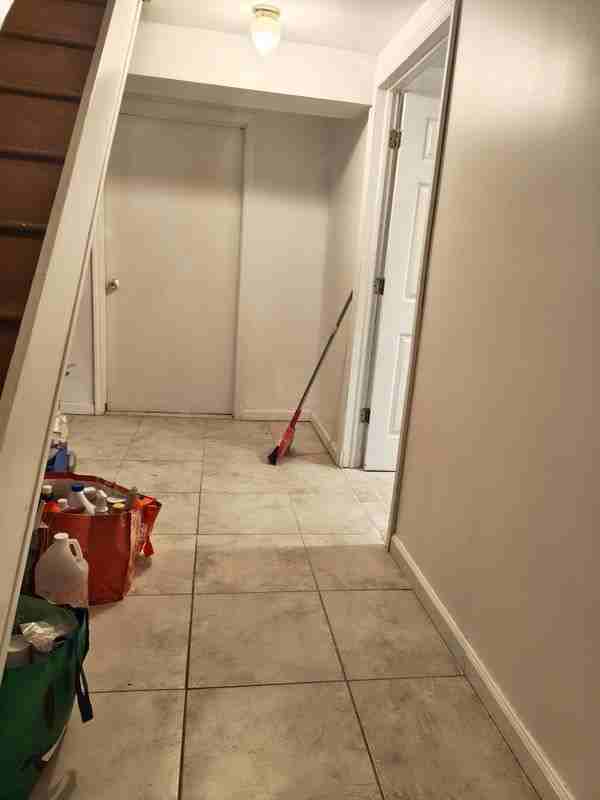 12107 Guy R Brewer Blvd ##Ll - Photo 5 of 7
