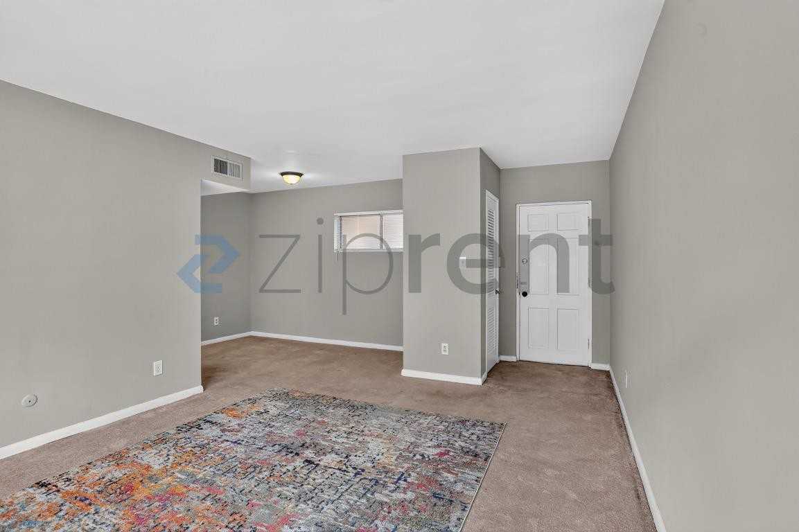 91 Rumson Rd Ne #C34 - Photo 2 of 16