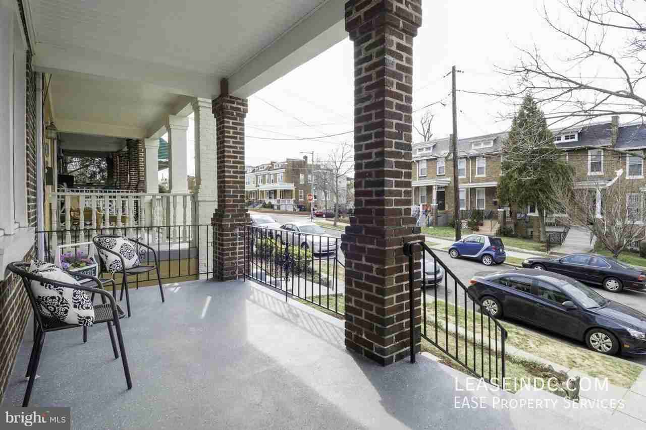 4707 9th St Nw - Photo 3 of 21