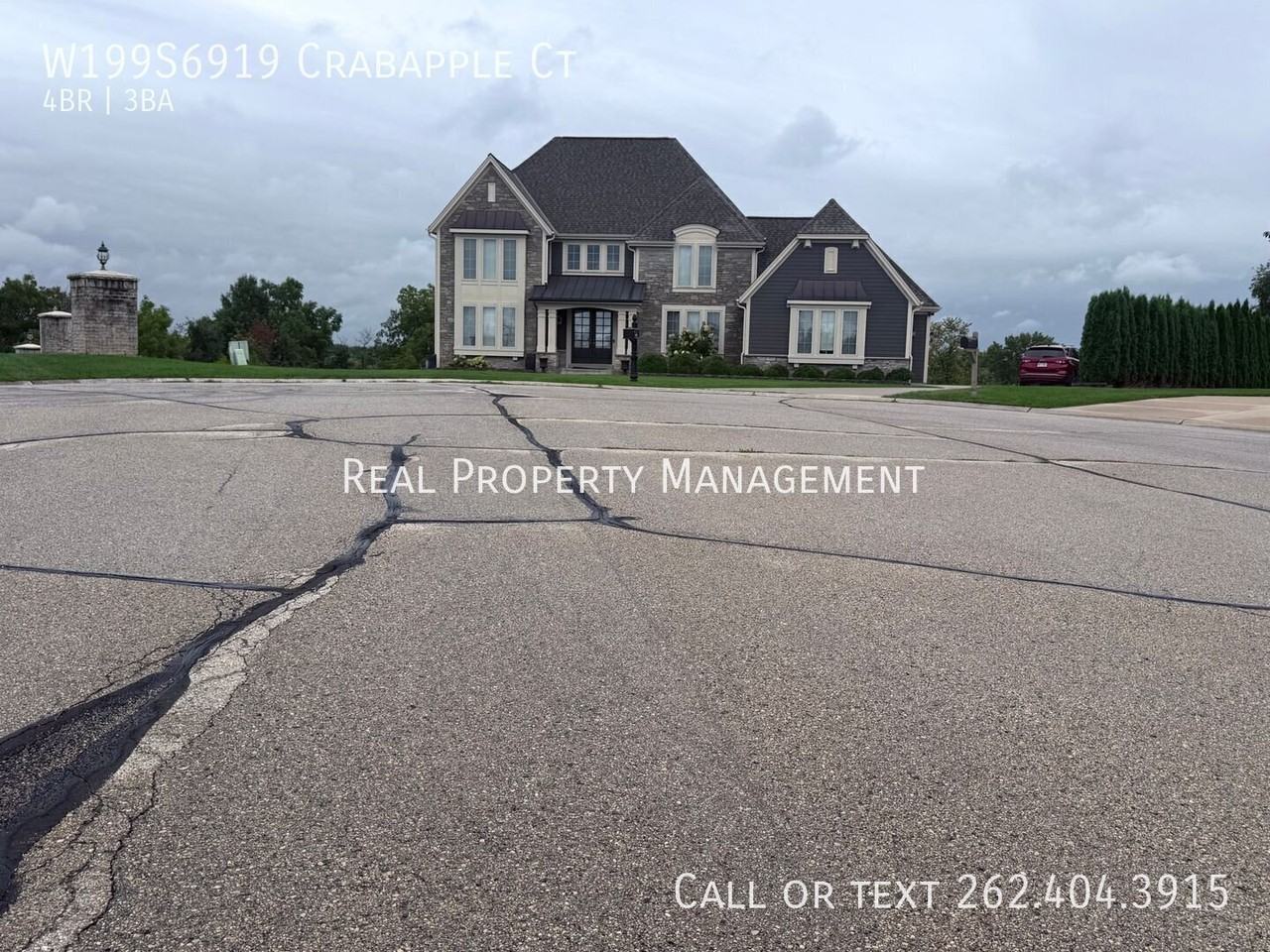 W199S6919 Crabapple Ct - Photo 3 of 22