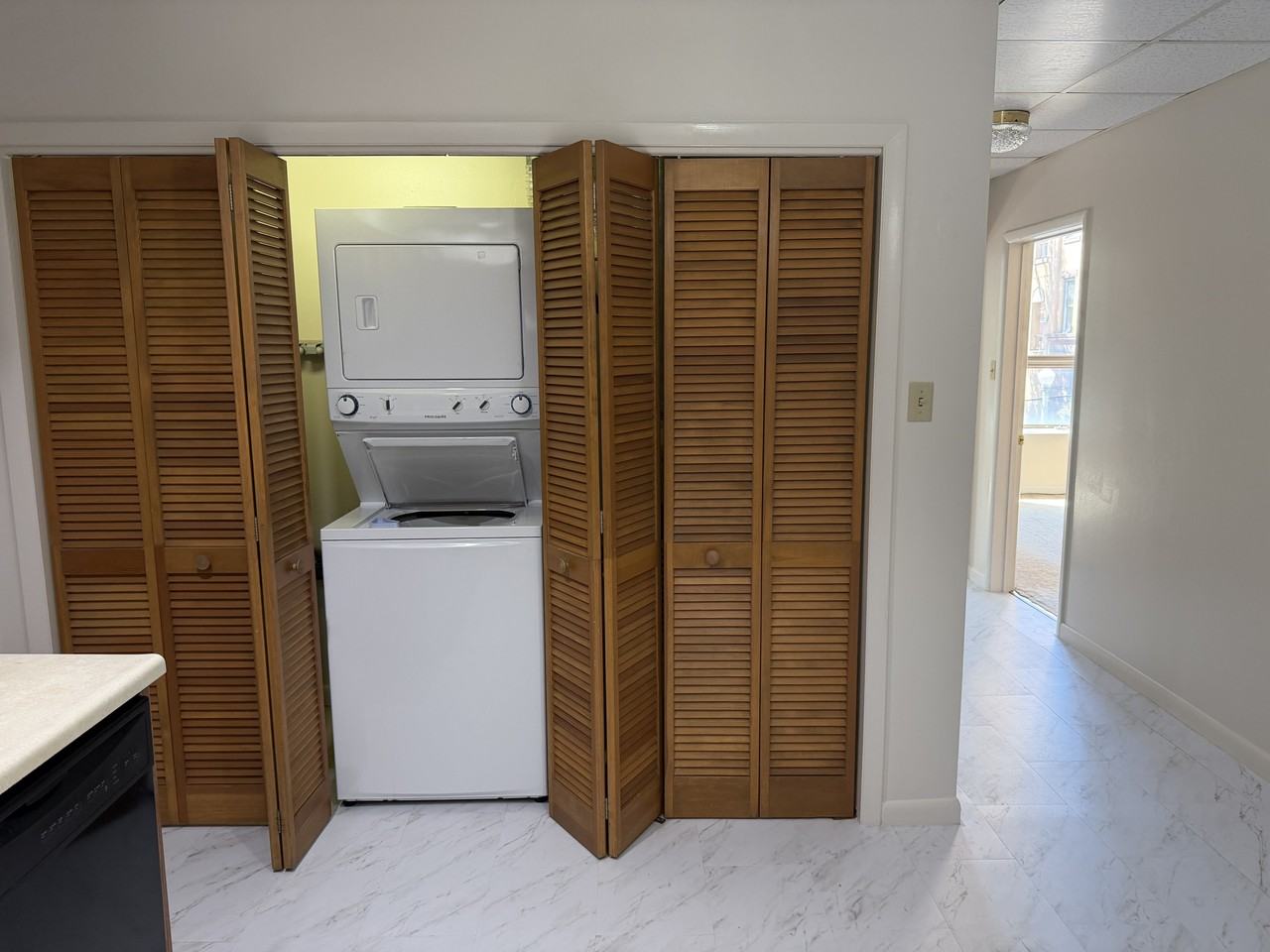 312 N Centre St #1 - Photo 7 of 8