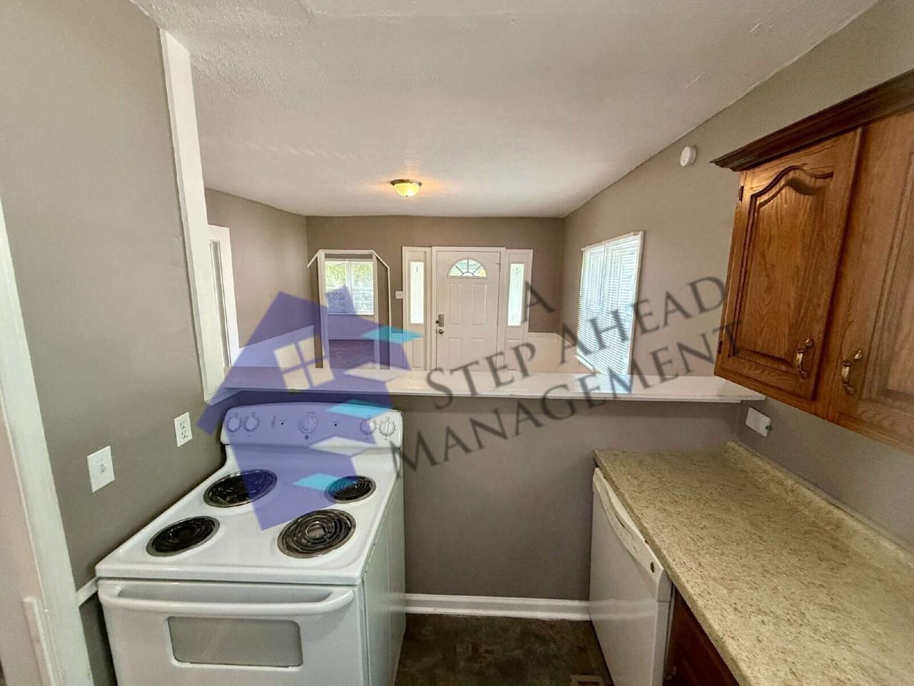 1622 Cruft St - Photo 3 of 15