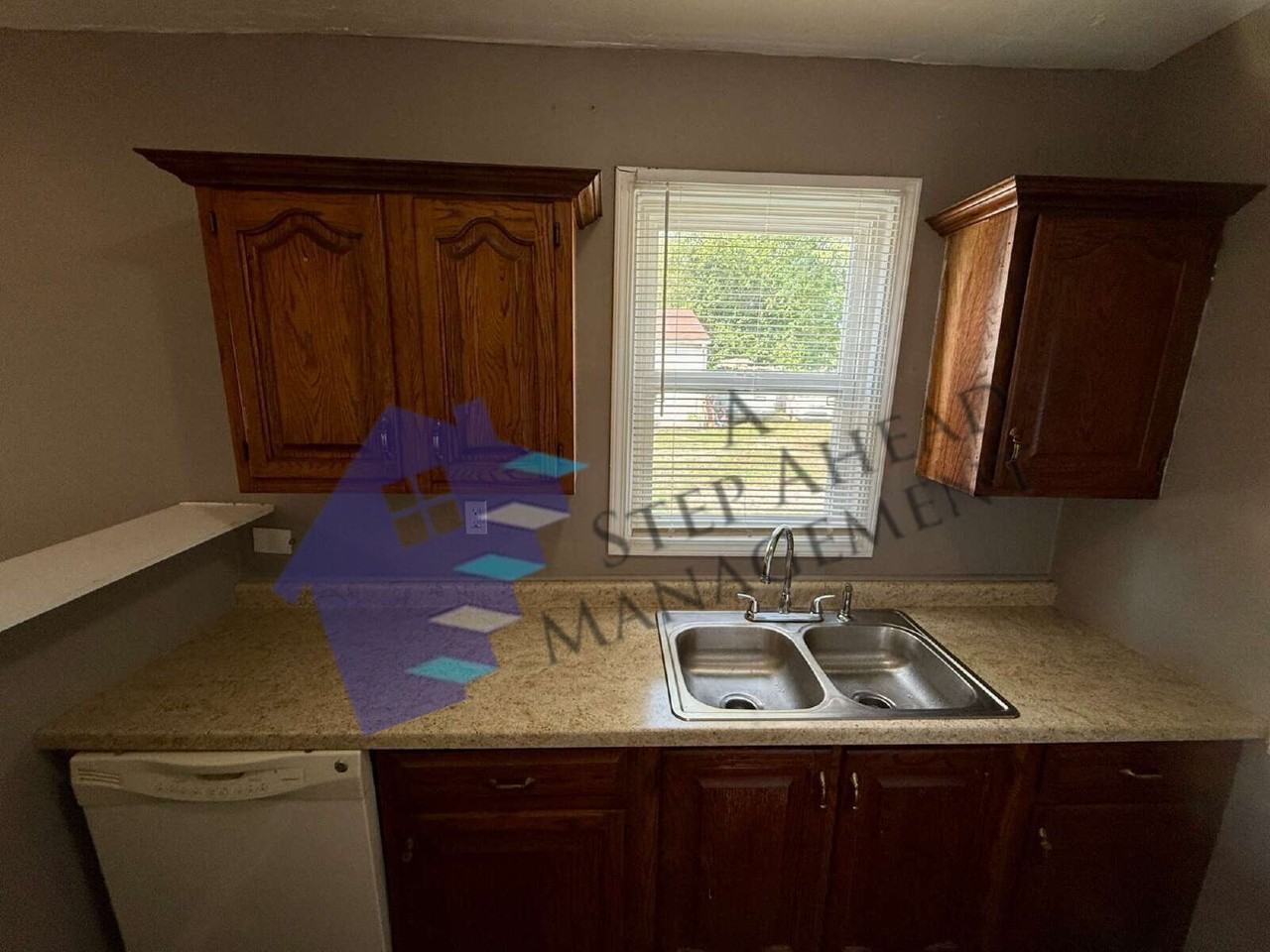 1622 Cruft St - Photo 4 of 15