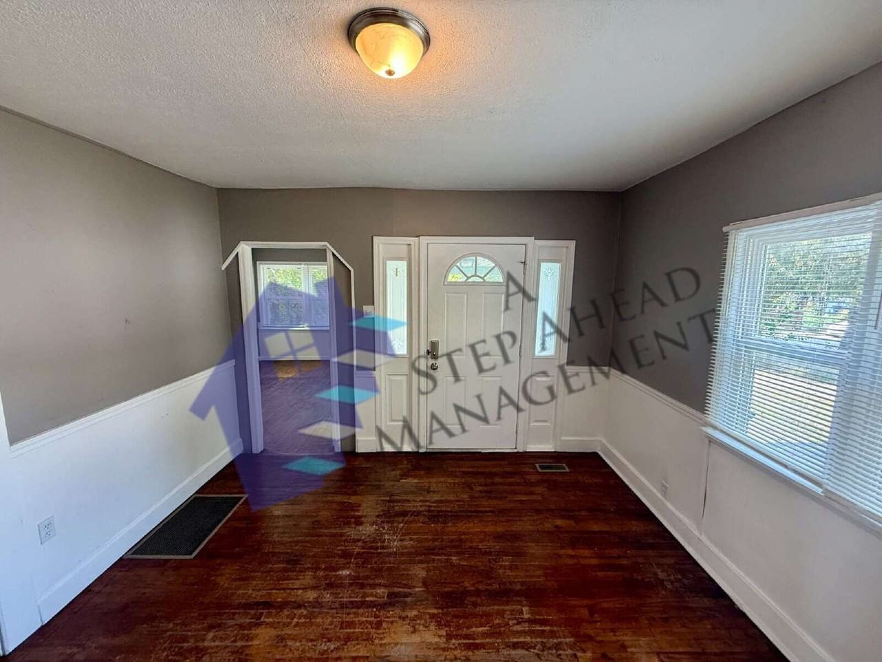 1622 Cruft St - Photo 5 of 15