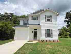 215 W Chappell St - Photo 1 of 1