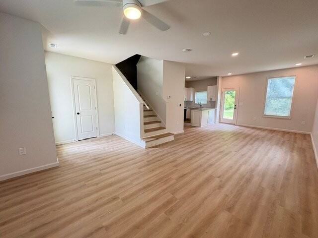 215 W Chappell St - Photo 4 of 16