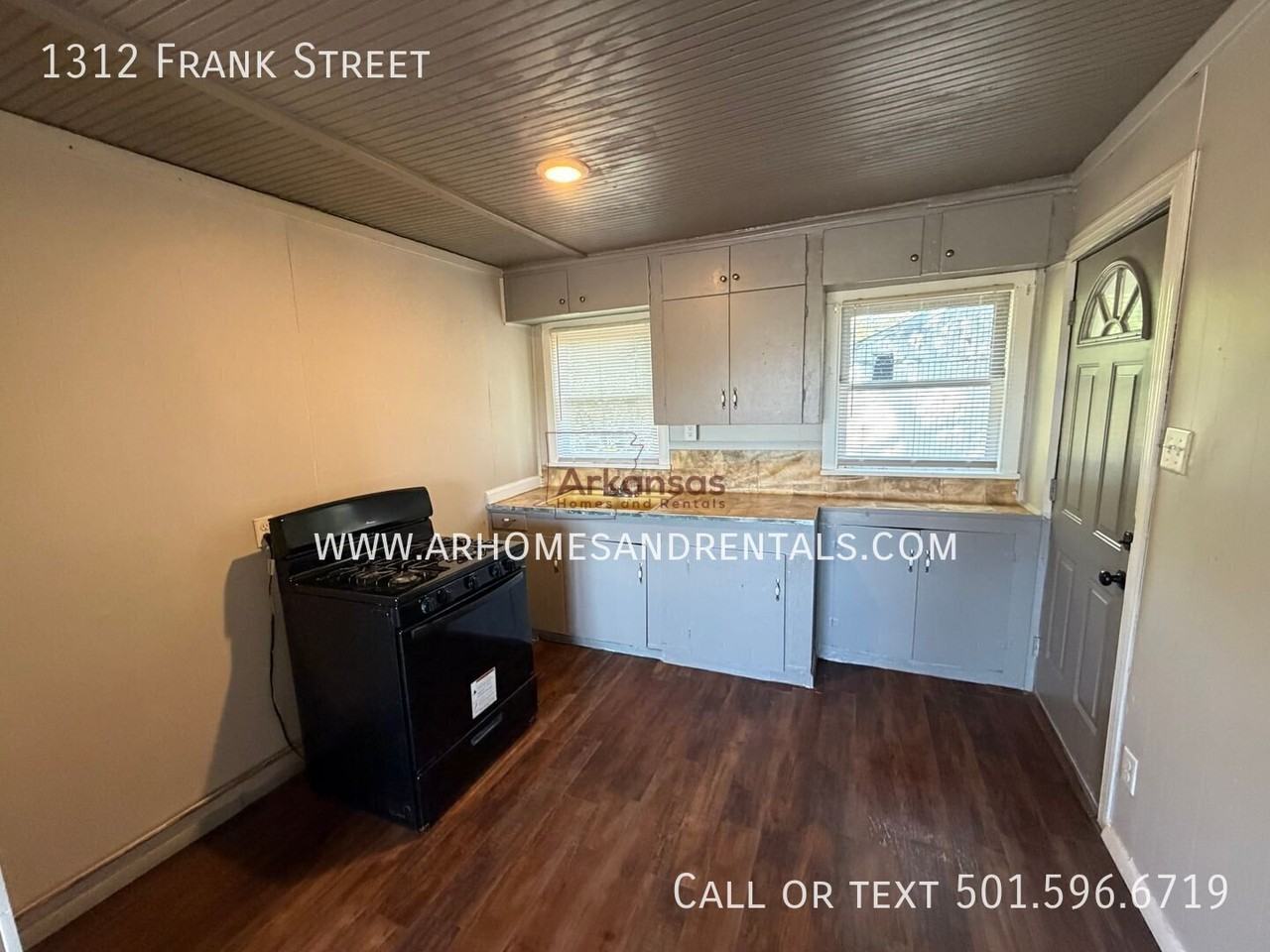 1312 Frank St - Photo 4 of 9
