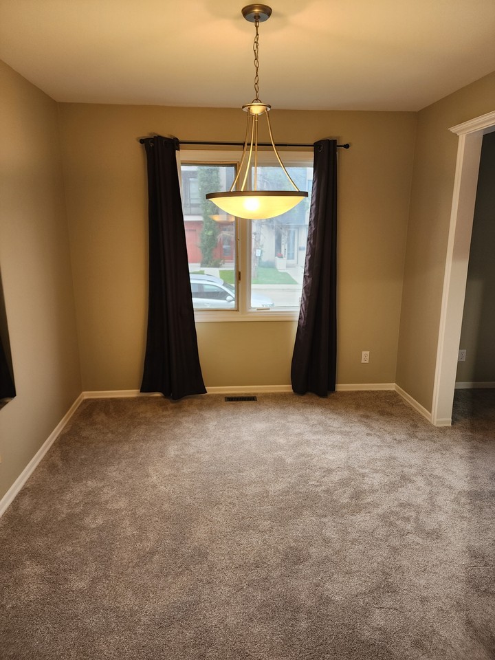 1603 27 Ave Sw - Photo 4 of 20