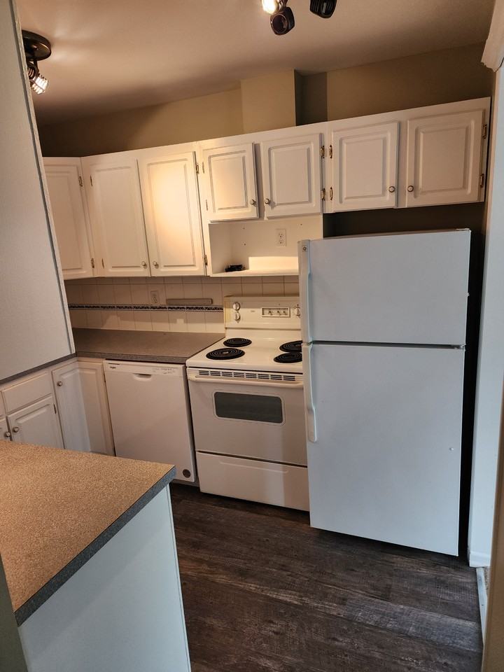 1603 27 Ave Sw - Photo 7 of 20