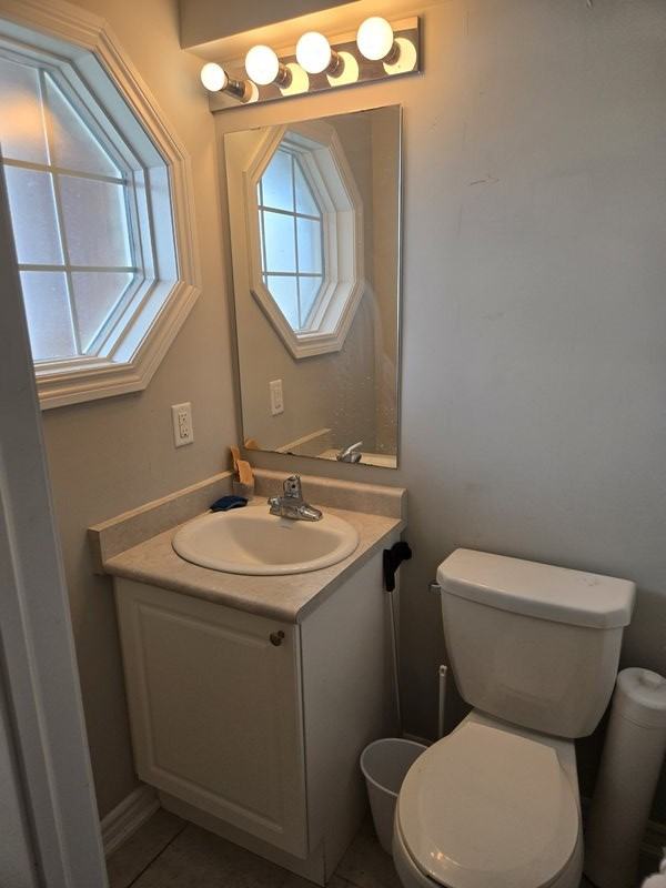 106 Sydenham Wells - Photo 7 of 17