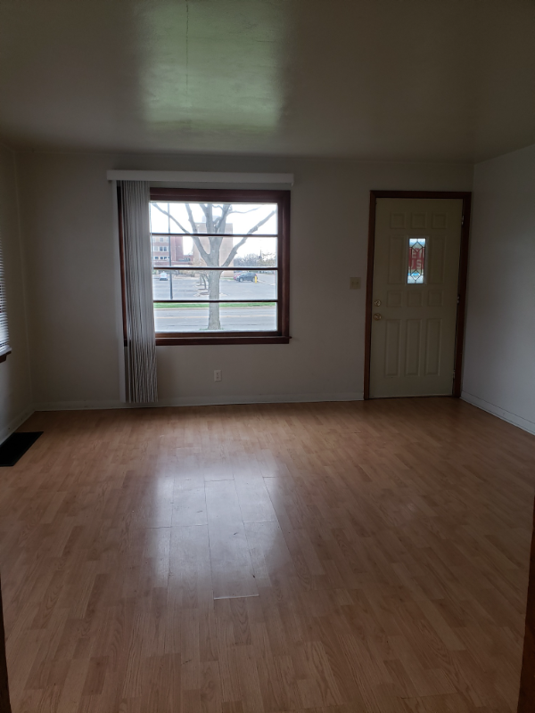2415 N Rockton Ave #2415 - Photo 2 of 19