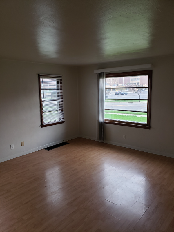 2415 N Rockton Ave #2415 - Photo 3 of 19