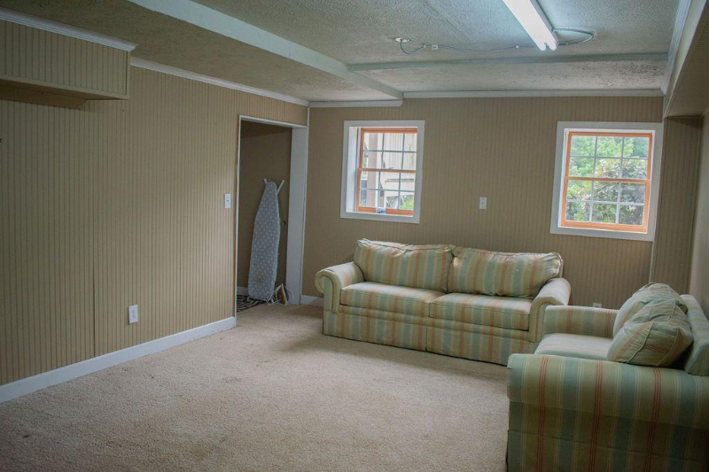 1028 Queensbury Run - Photo 7 of 40