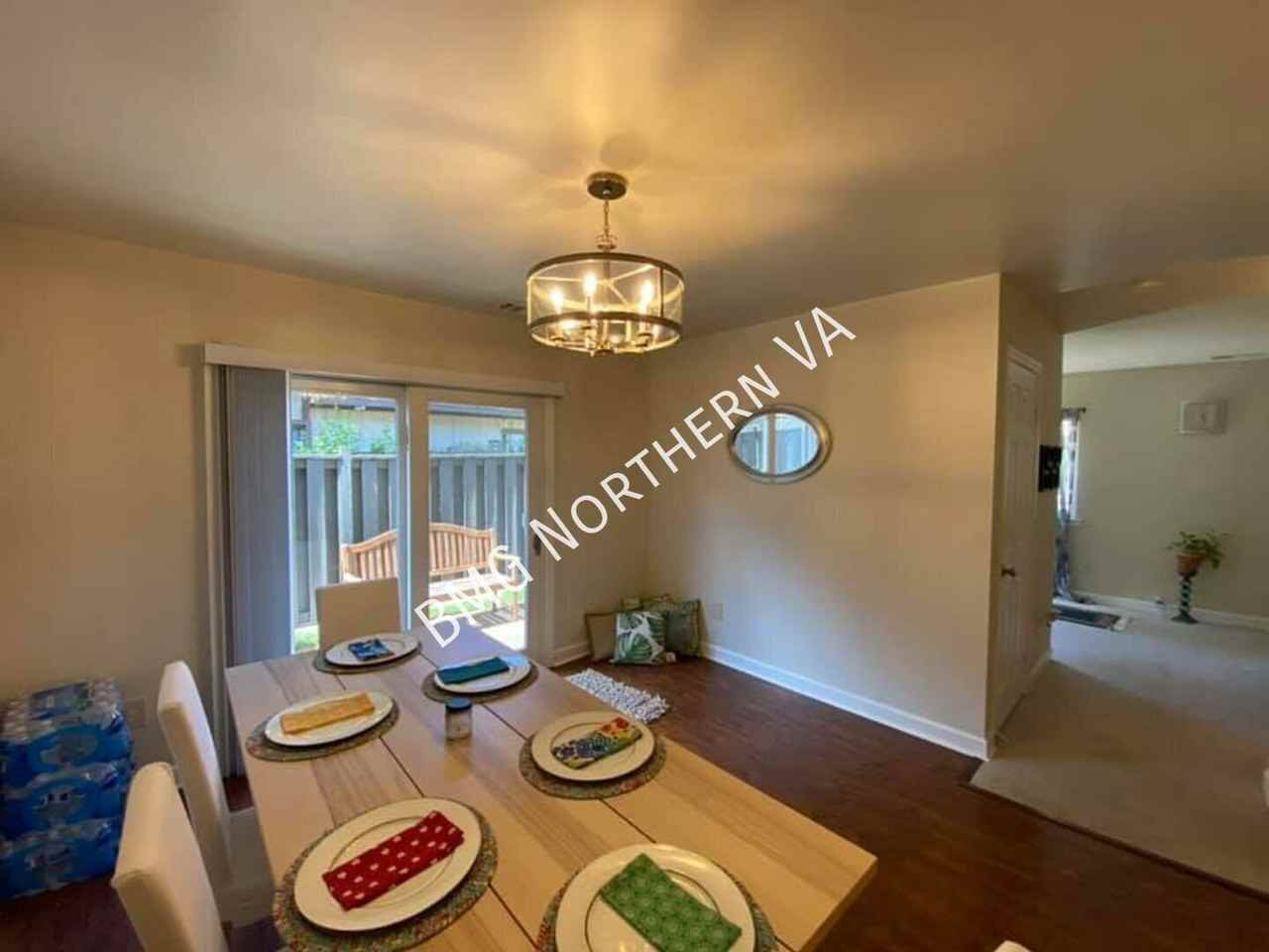 3866 Manzanita Pl #B - Photo 6 of 29