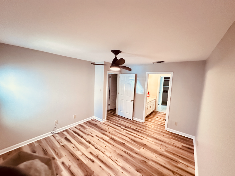 2143 Greenwood Pl Sw - Photo 2 of 18