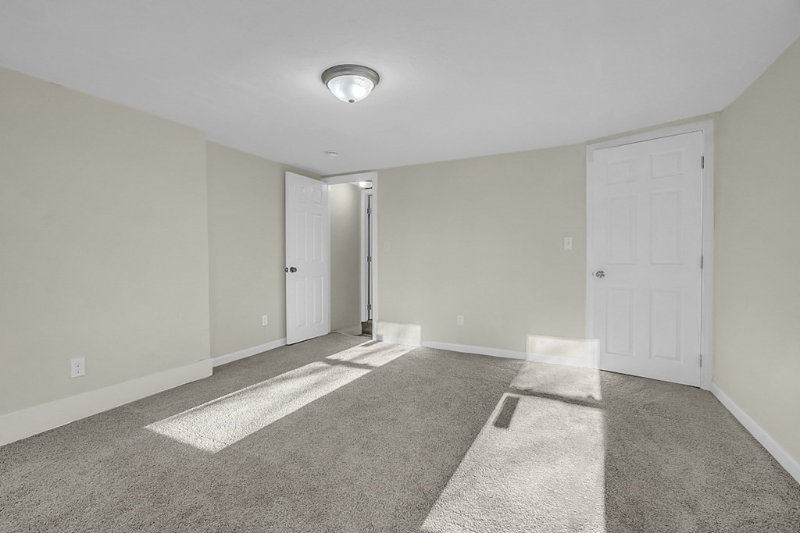 52 Mount Globe St #52 - Photo 5 of 17