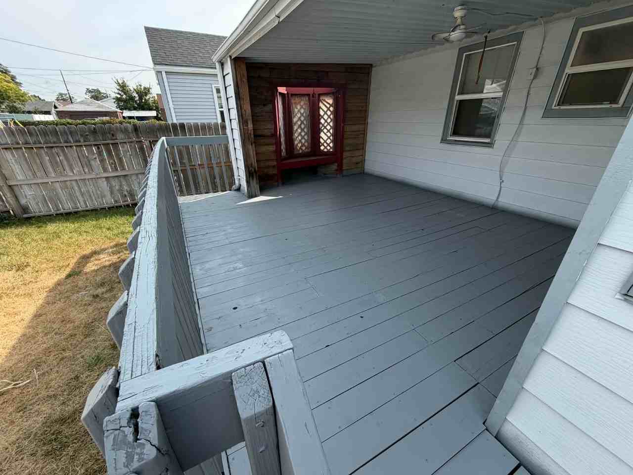 923 E Glass Ave - Photo 2 of 12