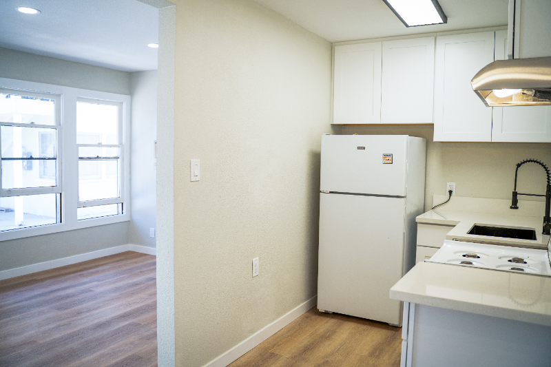 4155 Elm Ave #B - Photo 5 of 13