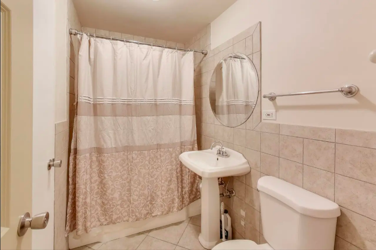 1516 Hinman Ave #211 - Photo 7 of 13