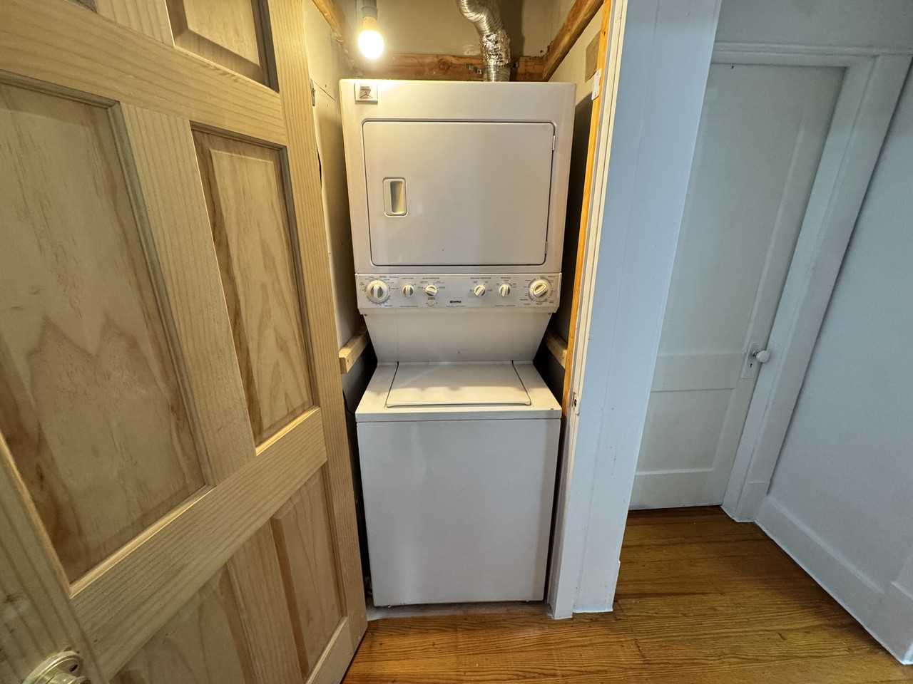 134 Woodlawn St #2 - Photo 4 of 14