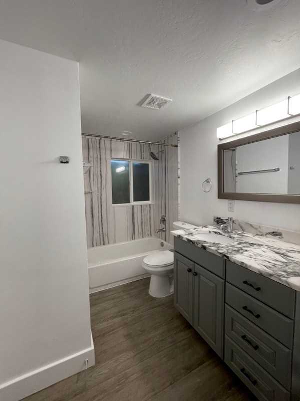 11817 S Hidden Valley Rd #1 - Photo 6 of 8