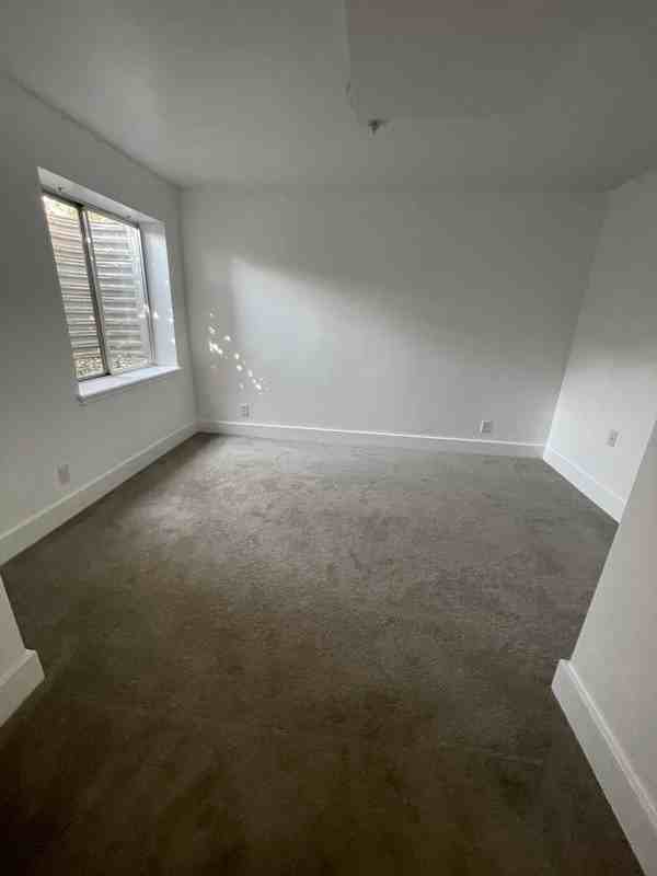 11817 S Hidden Valley Rd #1 - Photo 7 of 8