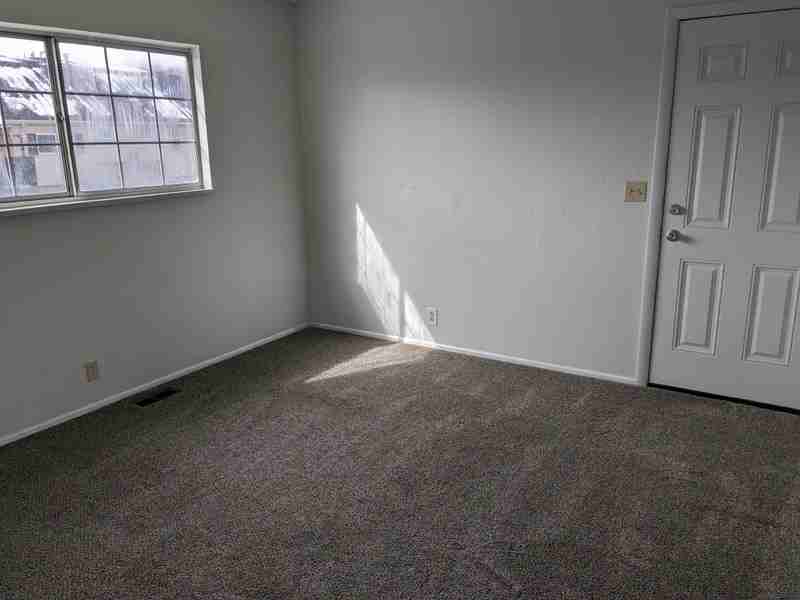 1896 W Homestead Farms Ln - Photo 5 of 8