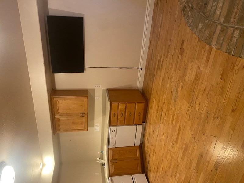 1974 E St - Photo 2 of 8