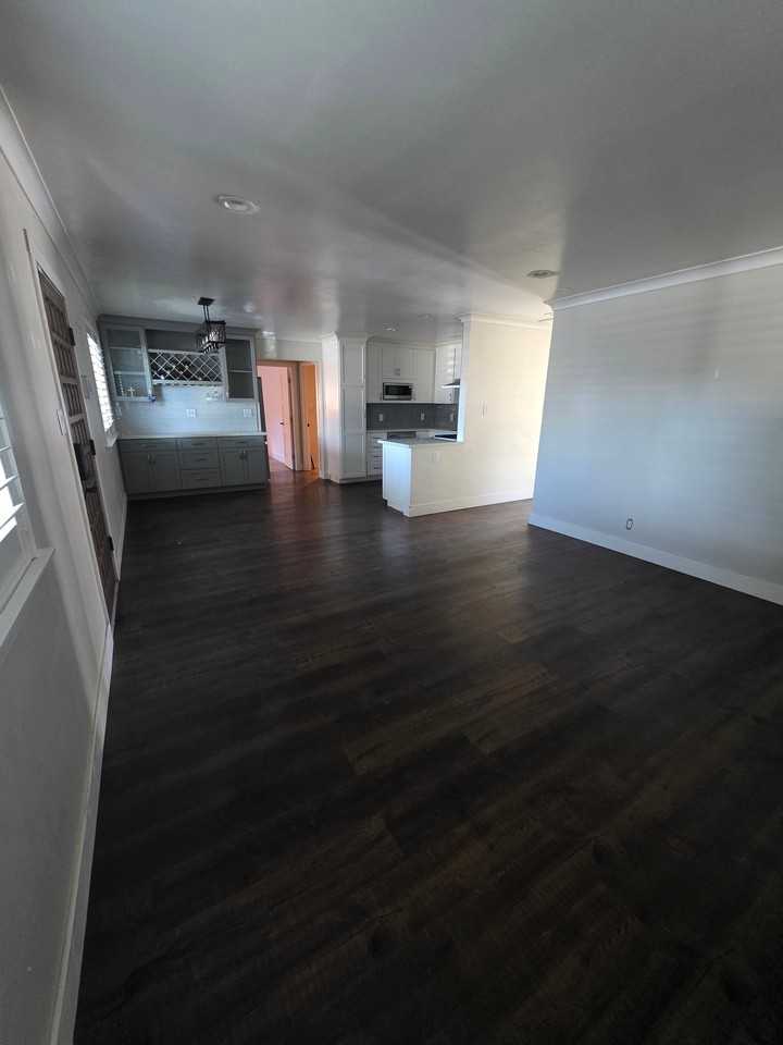 624 N Fair Oaks Ave #MAIN - Photo 2 of 5