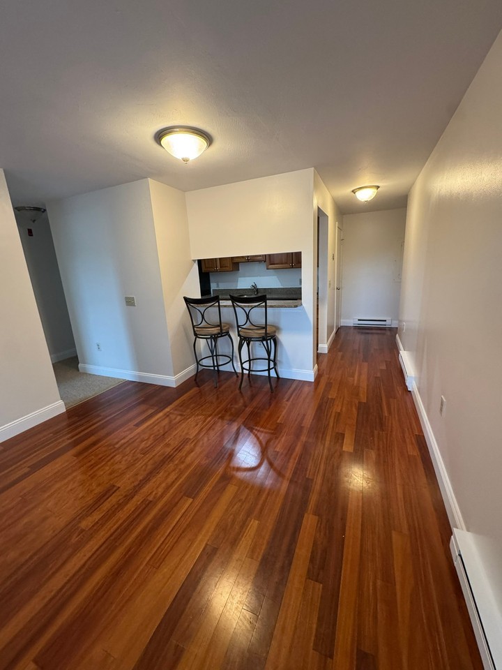 230 Eastern Ave - Photo 7 of 10