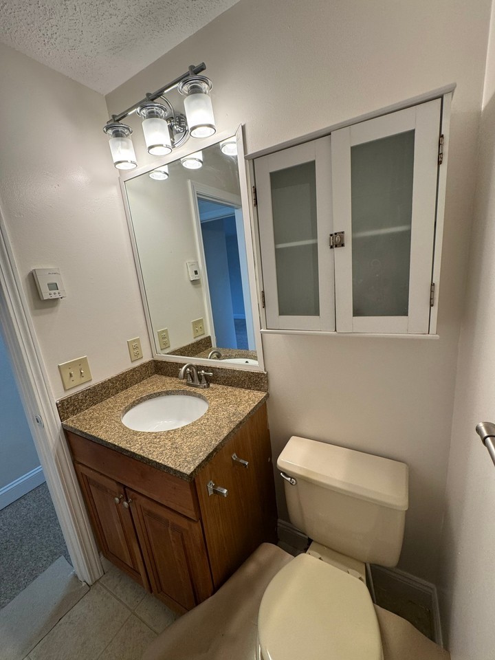 230 Eastern Ave - Photo 6 of 10