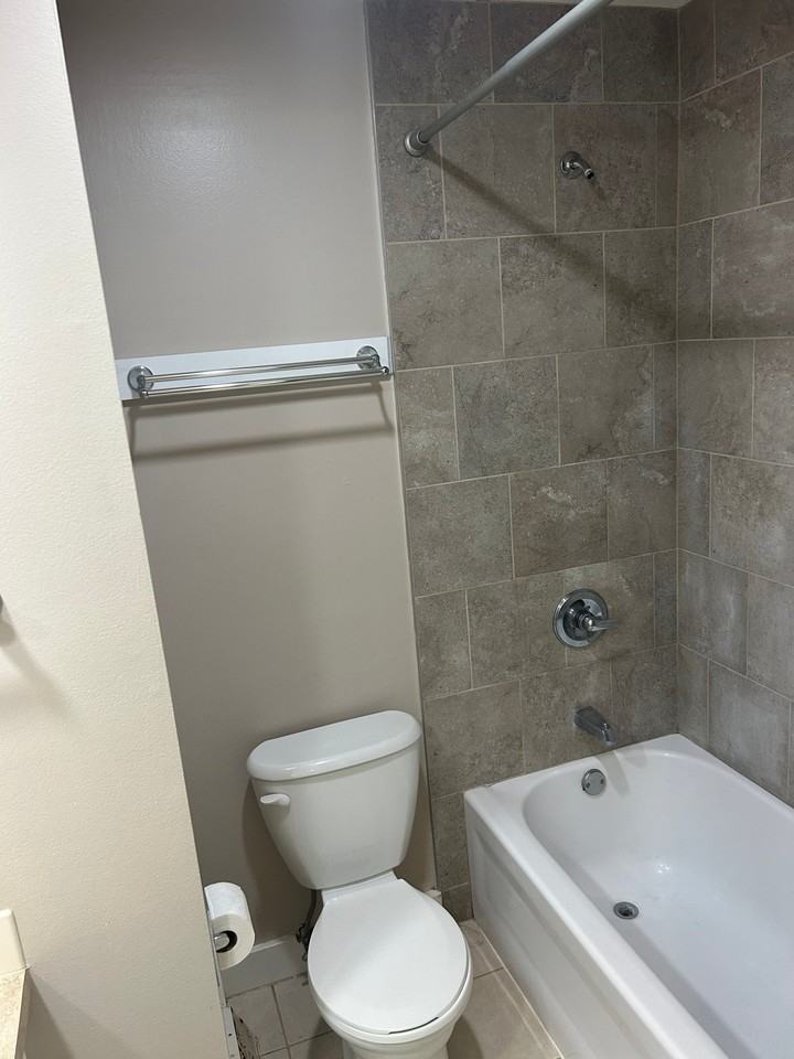 12817 Emiline St - Photo 5 of 12