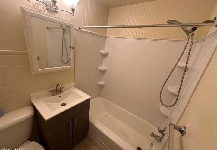 45A Vly Rd #A - Photo 6 of 11