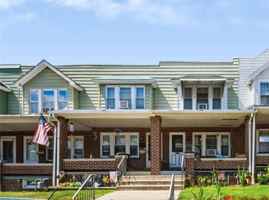 featured image of 632 N Lafayette St